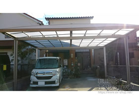 のカーポート フーゴAプラス (アーチスタイル) ワイド 木調色 積雪〜20cm対応 施工例