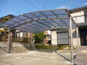 のカーポート ネスカR (ラウンドスタイル) ワイド 積雪〜20cm対応 施工例