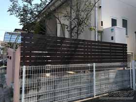 のフェンス・柵 ルシアスフェンスH02型 横板格子 複合カラー 自由柱施工 施工例