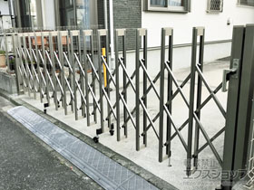 のカーゲート アルシャインII L型 Aタイプ ノンレール 片開き 480S 施工例