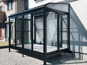 のテラス囲い・サンルーム サニージュ R型 床納まり ランマ無 積雪〜20cm対応 施工例