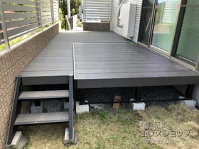 YKKAPのウッドデッキ リウッドデッキ 200＋ステップ5型 Sタイプ（2段）×1セット 施工例