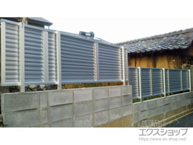 のフェンス・柵 ミエーネフェンス 目隠しルーバータイプ 自由柱施工 施工例