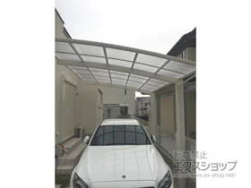 YKKAPのカーポート レイナポートグラン　積雪～20cm対応 施工例