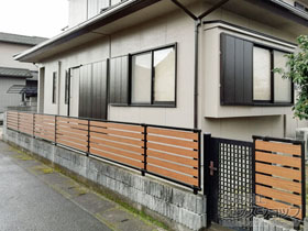 のフェンス・柵 モクアルフェンス 横板タイプ 自由柱施工 施工例