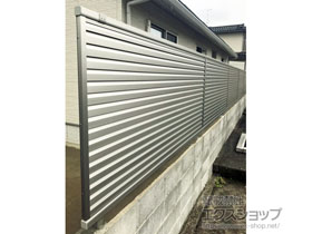 のフェンス・柵 ミエーネフェンス 目隠しルーバータイプ 自由柱施工 施工例
