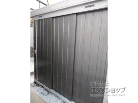 イナバの物置・収納・屋外倉庫 ネクスタ 一般型 2210×1370×2020 (NXN-30S) NXN-30S-PG 施工例