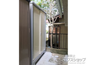 の物置・屋外倉庫 シンプリー 一般型 1320×515×1903（MJX-135E） MJX-135E-FW 施工例