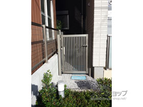 の門扉 プレスタ門扉 4型 太たて桟 片開き 柱使用 施工例