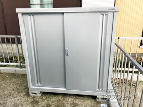 の物置・屋外倉庫 シンプリー 一般型 1320×755×1303 MJX-137C-P-FS 施工例