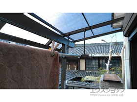 のバルコニー・ベランダ屋根 スピーネ R型 屋根タイプ 単体 積雪〜20cm対応＋ スピーネ 吊り下げ物干しAセット 標準 2本入り×1 施工例