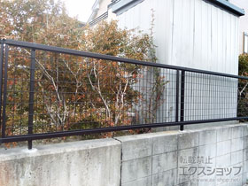 のバルコニー・ベランダ屋根 ヴェクターテラス F型 屋根タイプ 連棟 積雪〜20cm対応 施工例