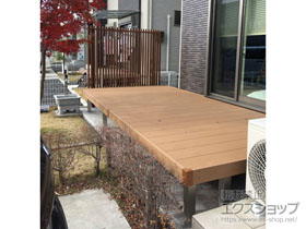 のフェンス・柵 ルシアス スクリーンフェンスS02型 木調色 自由柱施工 施工例