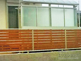 のフェンス・柵 ルシアスフェンスF04型 横板 複合カラー 自由柱施工 施工例