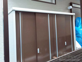 の物置・屋外倉庫 シンプリー 一般型 2160×755×1903 MJX-217E-P-TB 施工例