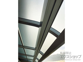 のバルコニー・ベランダ屋根 ヴェクターテラス R型 屋根タイプ 単体 積雪〜20cm対応 施工例