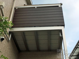 のバルコニー ルシアスバルコニー 柱建式 横格子 単体 *片入隅納まり 施工例