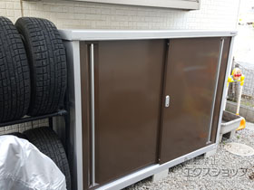 の物置・屋外倉庫 シンプリー 一般型 1740×515×1303（MJX-175C-P） MJX-175C-P-TB 施工例