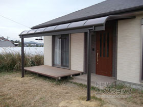 のテラス屋根 パワーアルファ RB型 テラスタイプ 単体 積雪〜30cm対応＋吊下げ式物干しAセット　標準2本入り×1セット 施工例