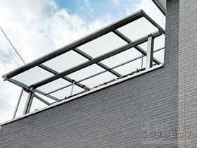 のバルコニー・ベランダ屋根 ヴェクターテラス F型 屋根タイプ 単体 積雪〜20cm対応 施工例