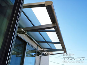 のバルコニー・ベランダ屋根 ヴェクターテラス F型 ルーフタイプ 単体積雪〜20cm対応 施工例