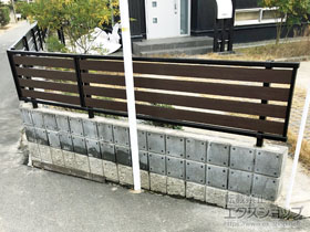 のフェンス・柵 モクアルフェンス 横板タイプ 自由柱施工 施工例