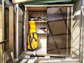 の物置・屋外倉庫 ナイソーシスター　1740×920×1903（KMW-179E） KMW-179E 施工例