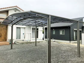 LIXIL(リクシル)のカーポート ネスカR (ラウンドスタイル) ワイド 積雪～20cm対応 施工例