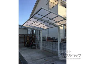 YKKAPのカーポート レイナポートグラン　積雪～20cm対応 施工例