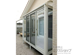のテラス囲い・サンルーム サニージュ F型 床納まり ランマ無 積雪〜20cm対応 施工例