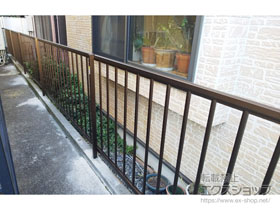 のフェンス・柵 ミエッタフェンス 防犯たて格子タイプ 自由柱施工 施工例