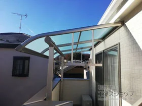 YKKAPのバルコニー屋根 ヴェクターテラス R型 屋根タイプ 単体 積雪～20cm対応 施工例