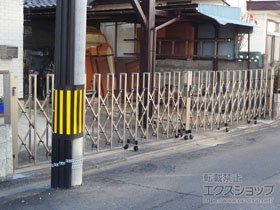 のカーゲート トリップゲート RB型 ノンレール 両開き 76W(38S+38M) 施工例