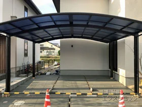 YKKAPのカーポート レイナツインポートグラン　積雪～20cm対応 施工例