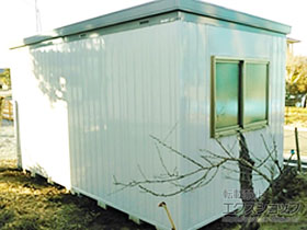 の物置・屋外倉庫 断熱物置 ネクスタプラス ドアタイプ 一般型 4420×2210×2375（NXP-98HD） NXP-98HD-MG 施工例