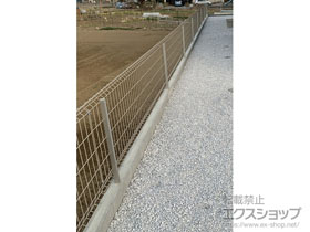 のフェンス・柵 イーネットフェンス2F型 自由柱施工 施工例
