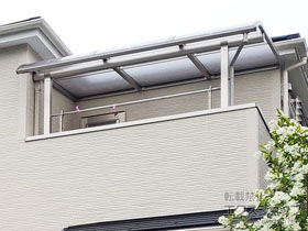 のバルコニー・ベランダ屋根 ヴェクターテラス R型 屋根タイプ 単体 積雪〜20cm対応 施工例