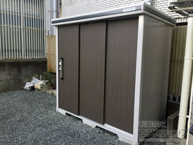 の物置・屋外倉庫 エルモ 一般型 2220×1170×2121 LMD-2211-DW 施工例