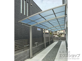 のカーポート レイナポートグラン 縦連棟　積雪〜20cm対応 施工例