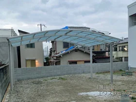 YKKAPのカーポート レイナツインポートグラン　積雪～20cm対応 施工例