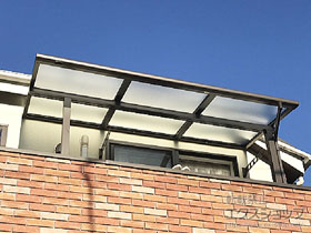 のバルコニー・ベランダ屋根 スピーネ F型 屋根タイプ 単体 積雪〜20cm対応 施工例