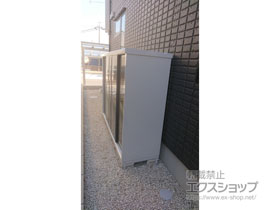 の物置・屋外倉庫 シンプリー 一般型 2160×615×1603 MJX-216D-PG 施工例