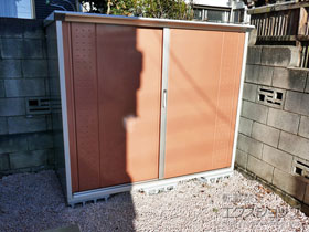 の物置・屋外倉庫 グランプレステージジャンプ 1879×900×1600（GP-199B-F） GP-199B-F-TR 施工例