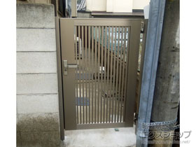 の門扉 ライシス門扉 2型 細たて桟 片開き 柱使用 施工例