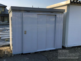 の物置・屋外倉庫 断熱物置 ネクスタプラス 扉タイプ 一般型 2630×1790×2075 NXP-50ST-MG 施工例