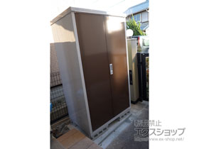 の物置・屋外倉庫 アイビーストッカー 1100×755×1903（BJX-117E） BJX-117E-TB 施工例