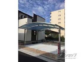 YKKAPのカーポート レイナツインポートグラン　積雪～20cm対応 施工例
