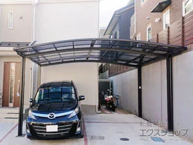 LIXIL(リクシル)のカーポート ネスカR (ラウンドスタイル) ワイド 積雪～20cm対応 施工例