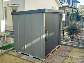 の物置・屋外倉庫 エスケーエイト SK8-100 一般型 2200×1600×1940 SK8-100-GK 施工例