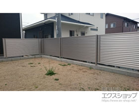 のフェンス・柵 ミエーネフェンス 目隠しルーバータイプ 自由柱施工 施工例